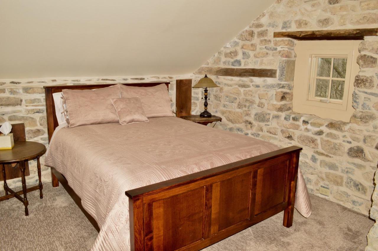 Rocky Acre Farm Bed & Breakfast Mount Joy Buitenkant foto